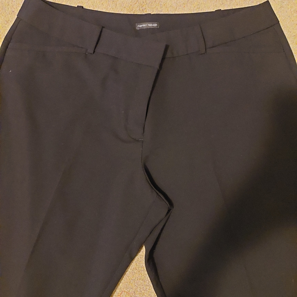 Womens size 16 Worthington Perfect Trousers BLACK